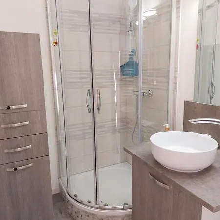 Capet Les Dahlias - Axelle Loc'appart Sainte-Maxime